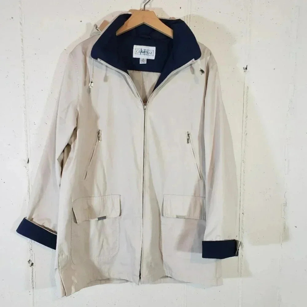 MS Camebridge S cream blue hooded zipper rain coat